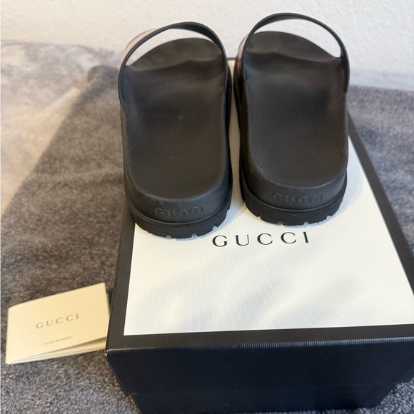 Authentic Gucci slides - w/ original box - Picture 3 of 8